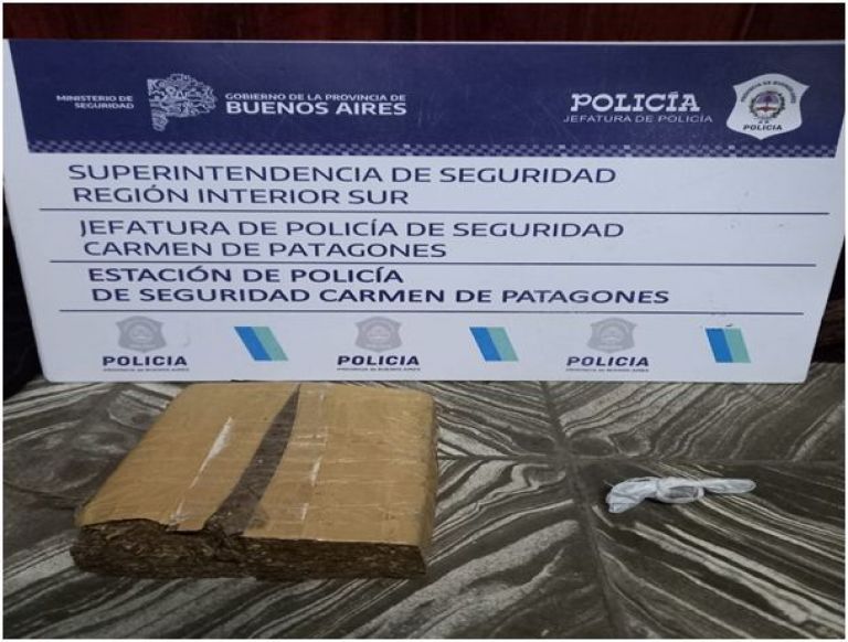 Escapó de un control policial lo siguieron y atraparon con medio kilo