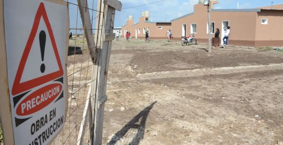 Previsible: usurparon la totalidad de las viviendas del barrio 22 de Abril