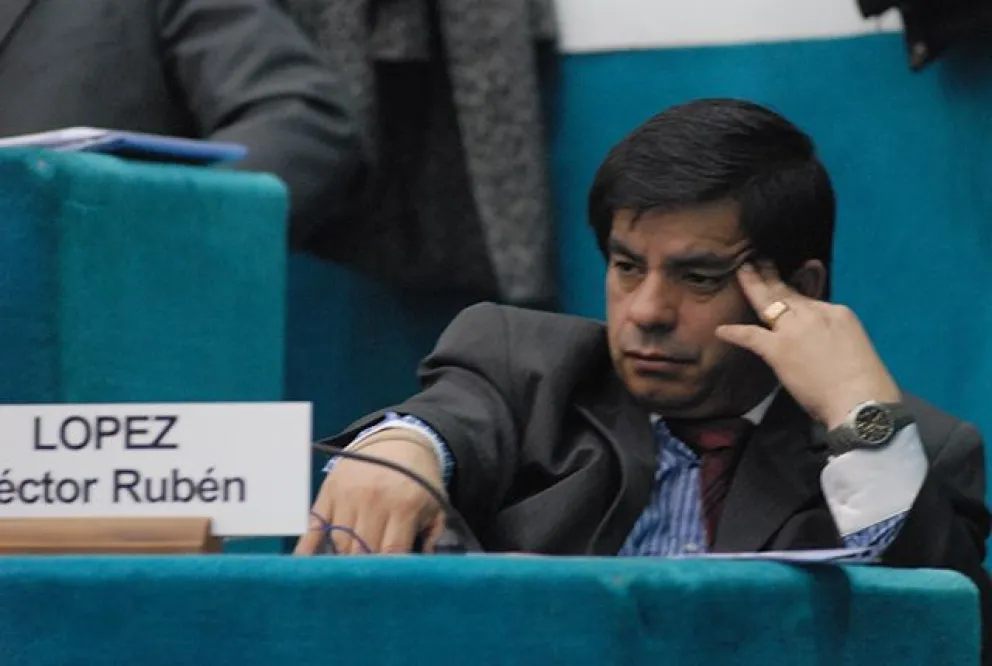 Denuncian por abuso sexual a un legislador y sindicalista