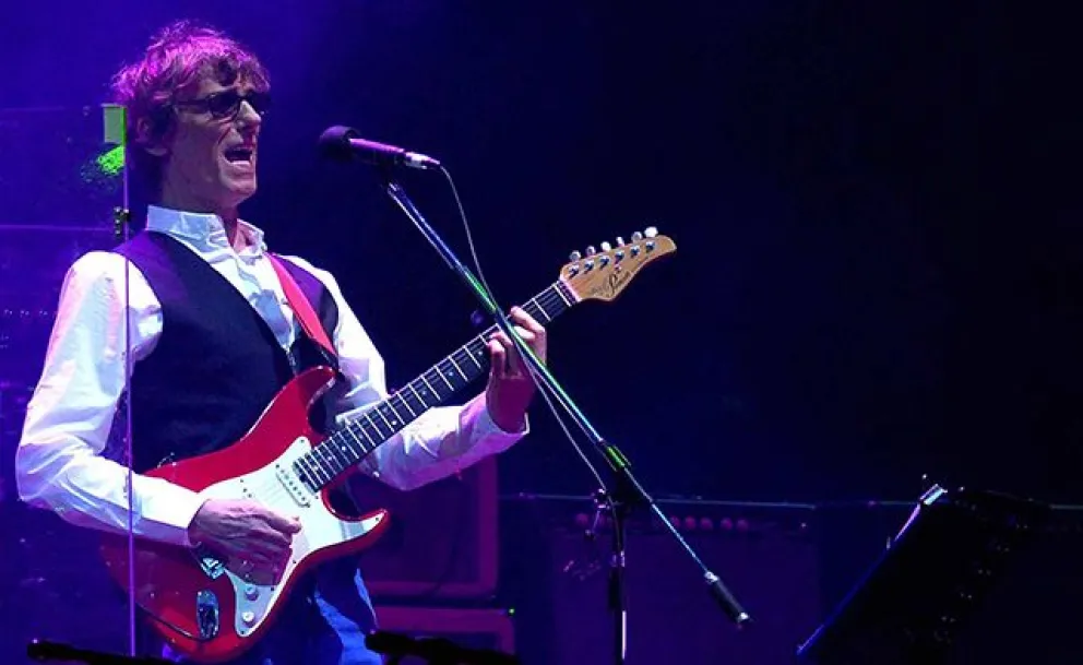 80 citas del Flaco Spinetta