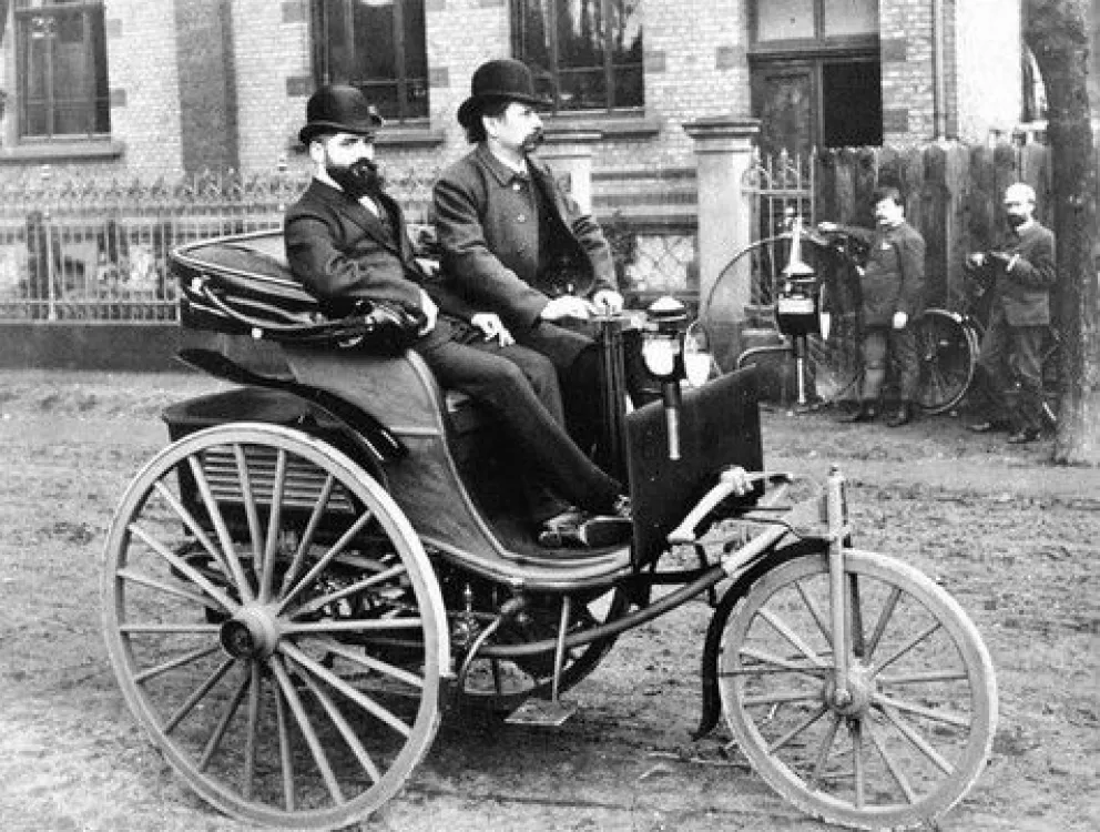 A 132 años del primer automóvil de la historia