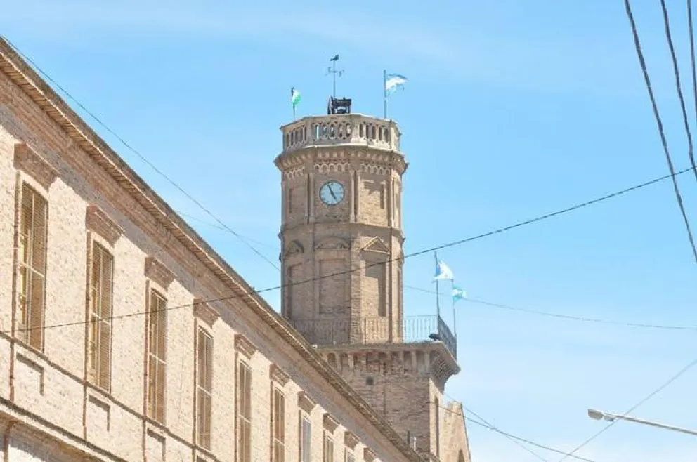 Con la recuperación y funcionamiento del reloj salesiano, se inician obras en la Manzana Histórica