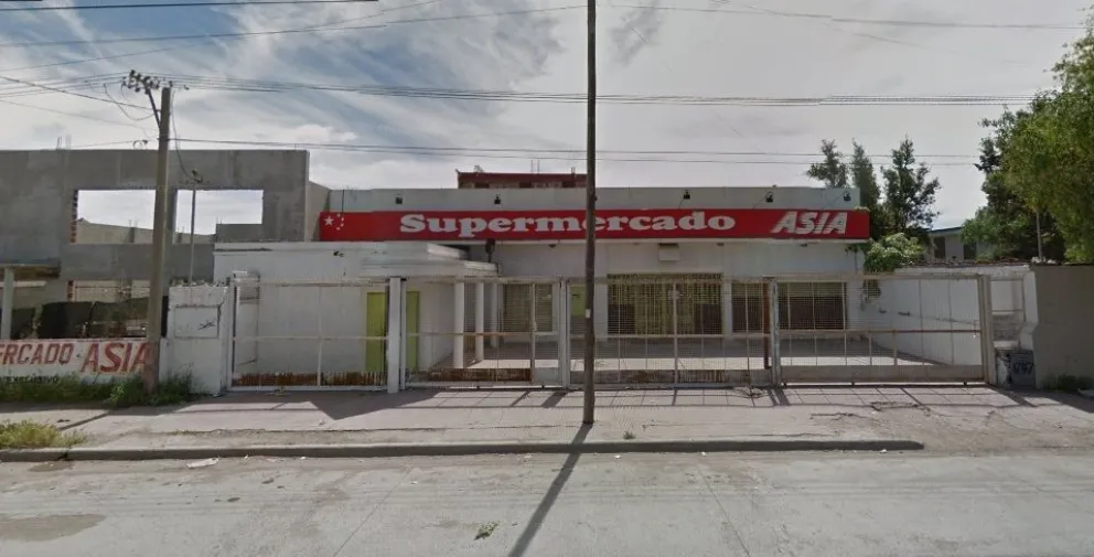 Robo frustrado en un supermercado chino
