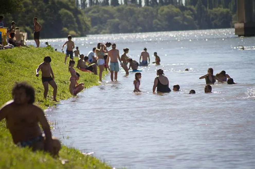 También en el río hay desapego por la zonificación y las normas de uso