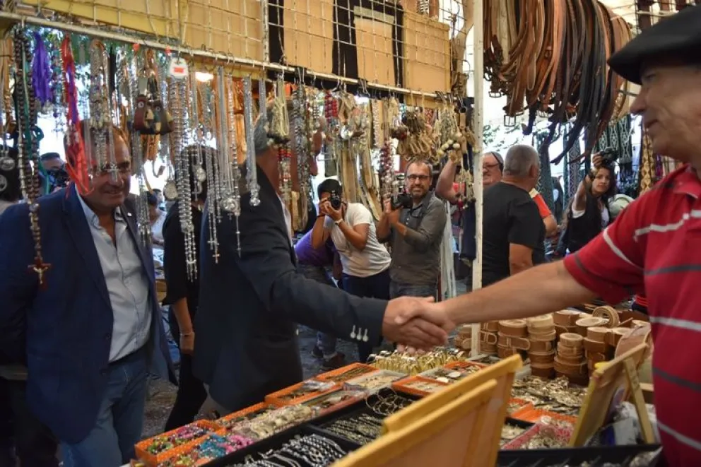 Inscripciones para los puestos de feriantes y artesanos