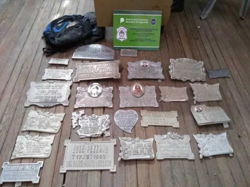 Detenidos con placas robadas del Cementerio