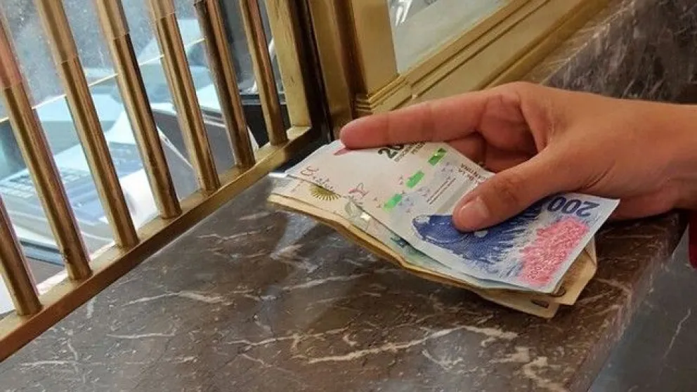 Condena a un Banco por descontar plata indebidamente