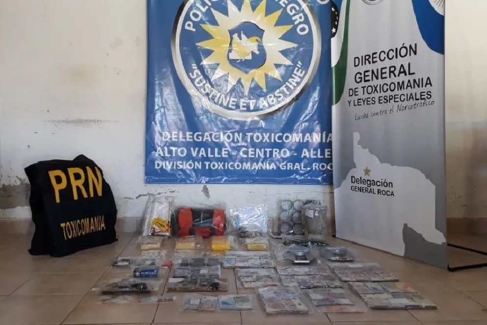 Secuestraron más de 4 kilos de cocaína y armas en Roca
