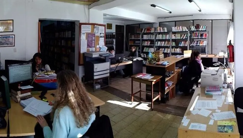 El STJ firmó convenios con la UNRN y la UNCO para fortalecer sus bibliotecas
