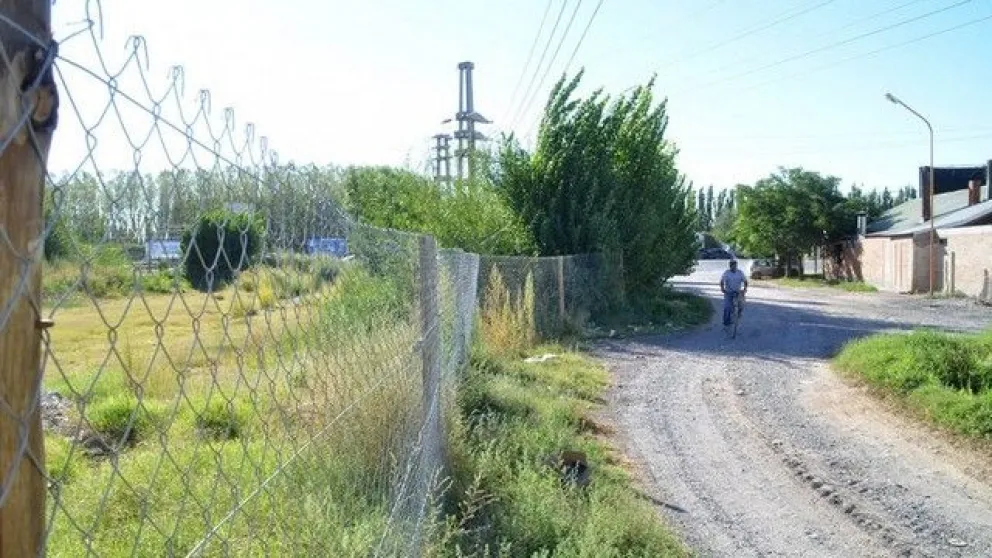 Violaron a una chica de 17 años en Cipolletti