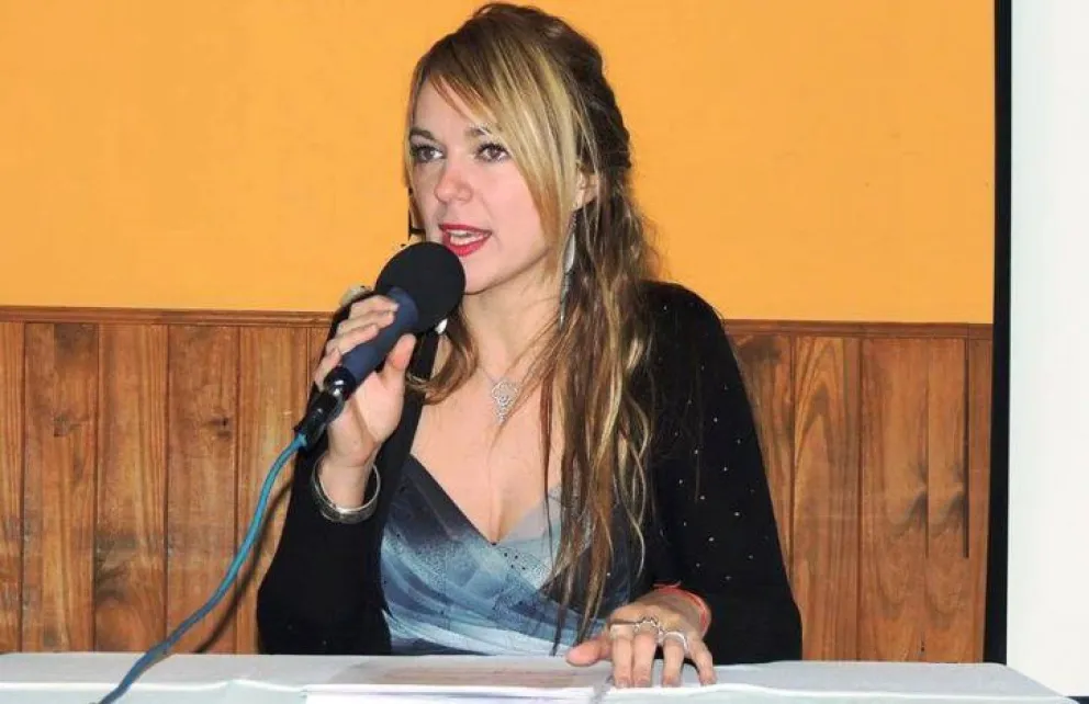 Revés para Nadina Díaz
