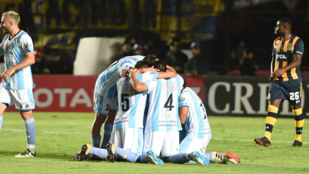 Sol de Mayo dio el golpe y eliminó a Rosario Central