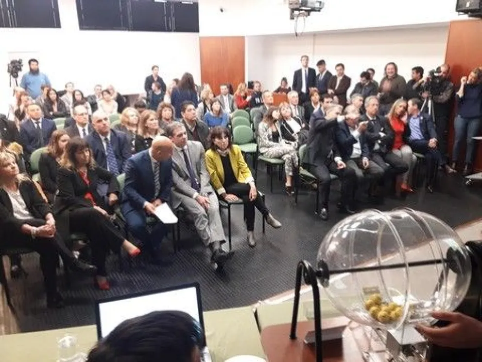 Juicio por jurado: el 41 % de los sorteados está en condiciones de ser convocados