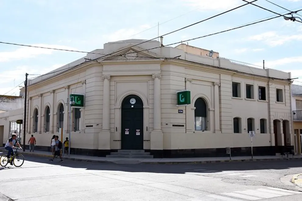 Se acreditaron los haberes de los municipales maragatos