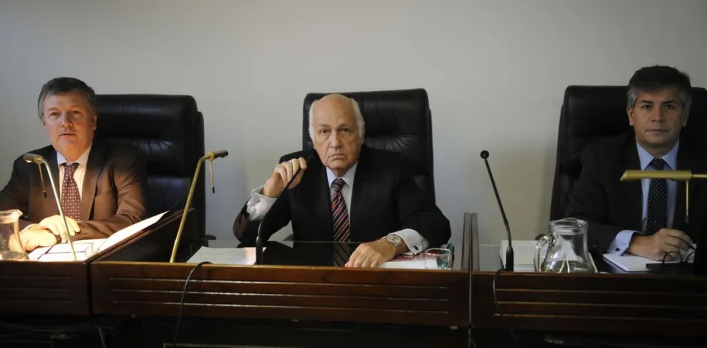 Murió uno de los jueces que iba a juzgar a Cristina Kirchner