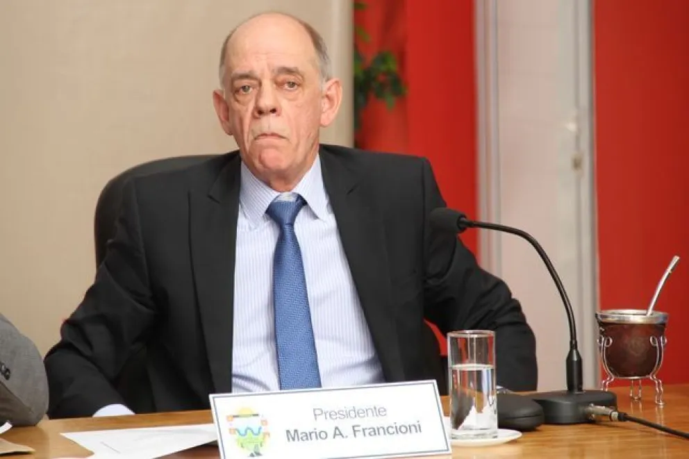 Francioni duro con el “odardismo”: “No me generan ningún tipo de confianza”