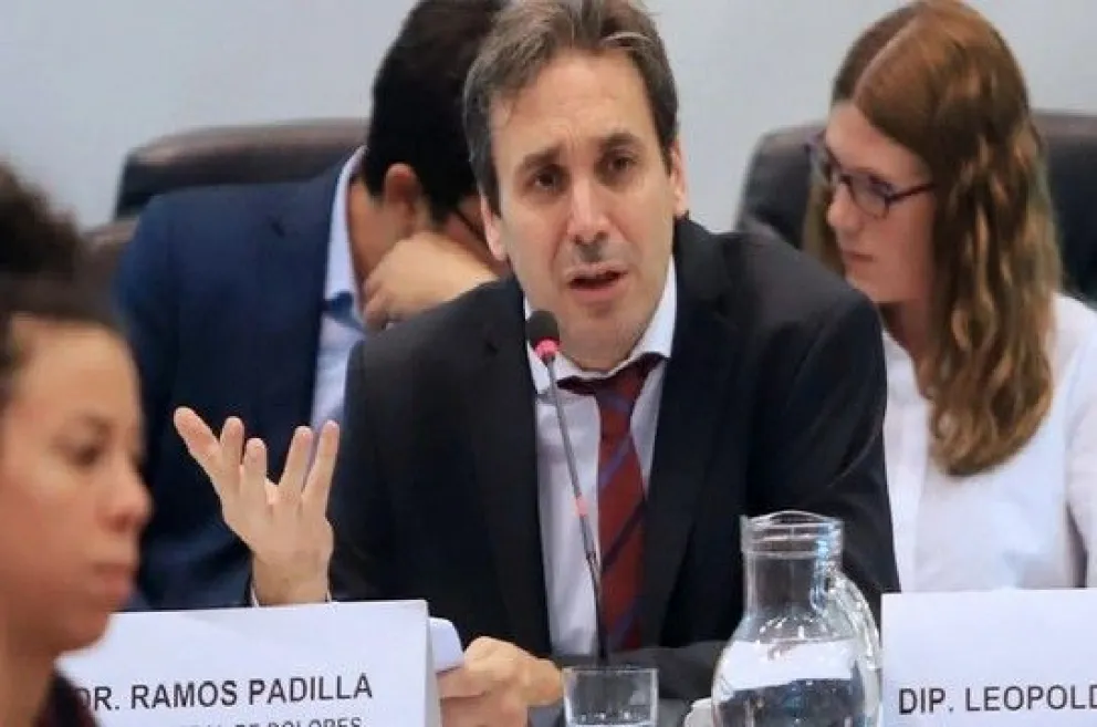 El juez Ramos Padilla dijo en el Congreso que investiga "una red de espionaje político y judicial de magnitudes"