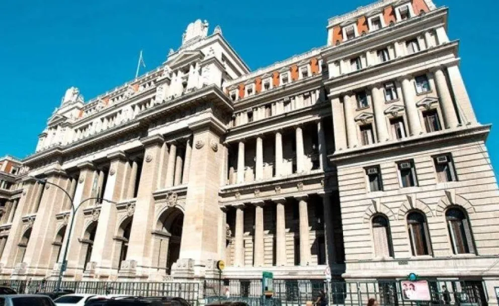 Candidatura de Weretilneck: la Procuración General dice que la Corte no es competente