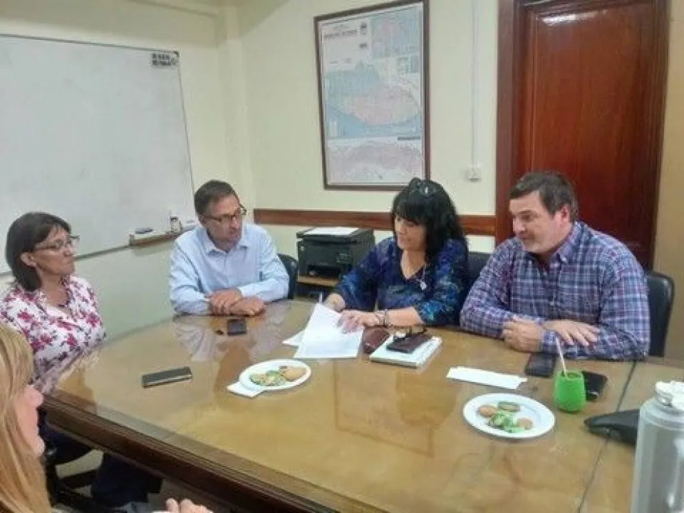 Crearán un Fondo Habitacional de Viviendas para los docentes