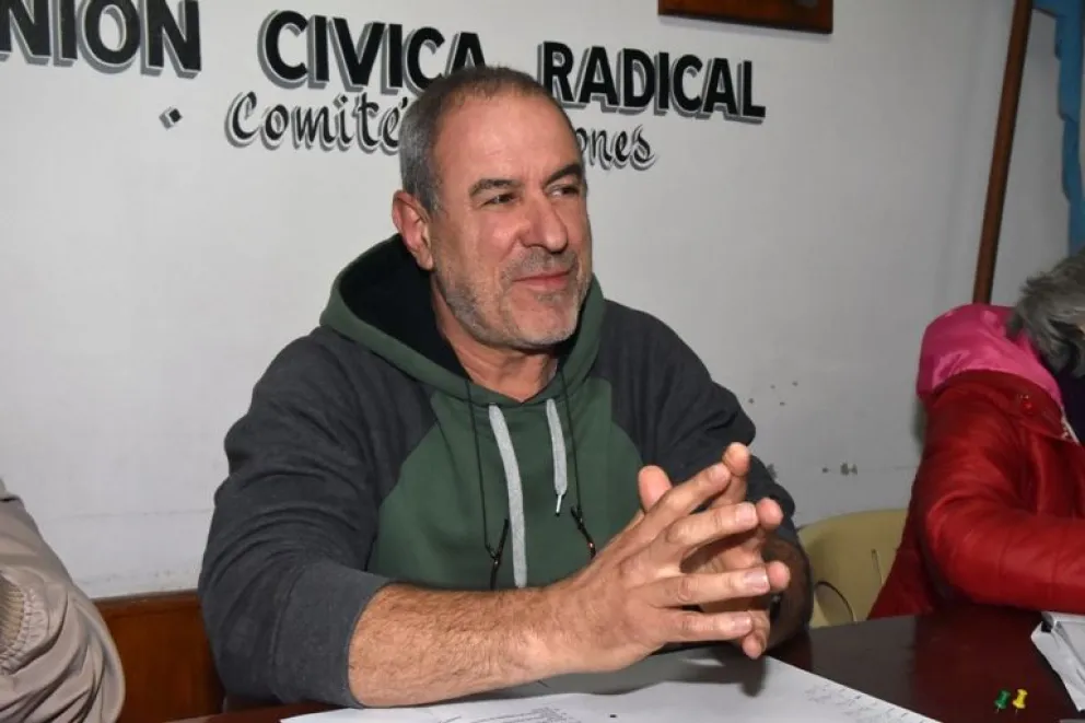“Optamos por seguir con Vidal y Salvador‘, afirmó Costantino