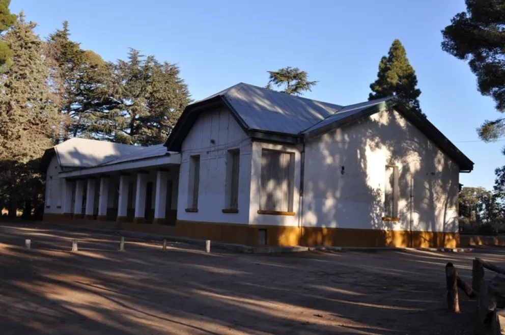 “Va todo encaminado”, afirmó Zara sobre el gas para la escuela Spegazzini
