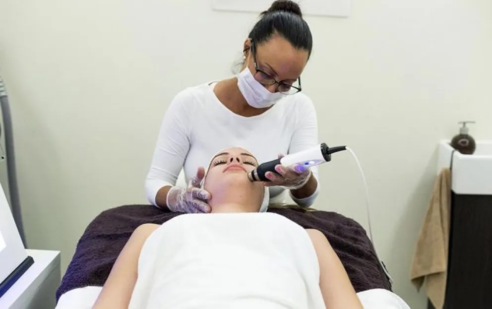 Tecnología Tripollar: ¿qué aporta a la salud de nuestra piel?