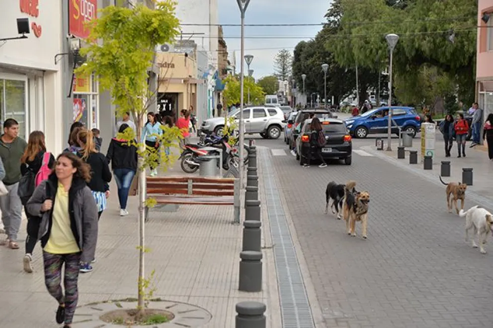 Se asoma la peatonalización en la calle Buenos Aires