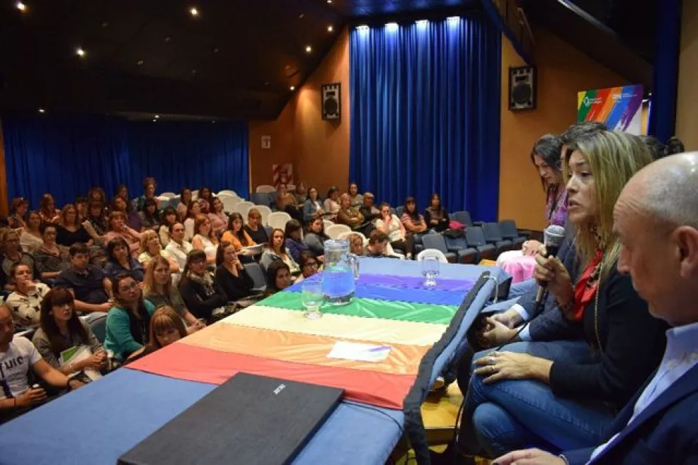 Destacada jornada sobre diversidad y salud en la población Trans