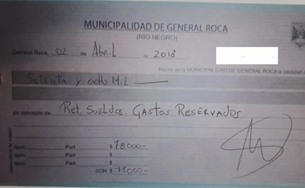 Grave denuncia contra Martín Soria por sobresueldos