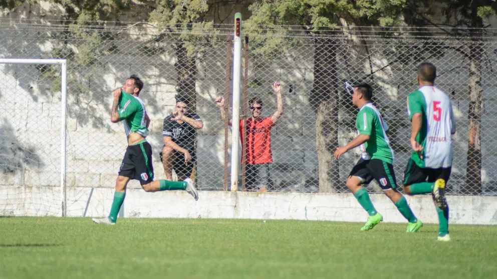 Depo venció a Peña