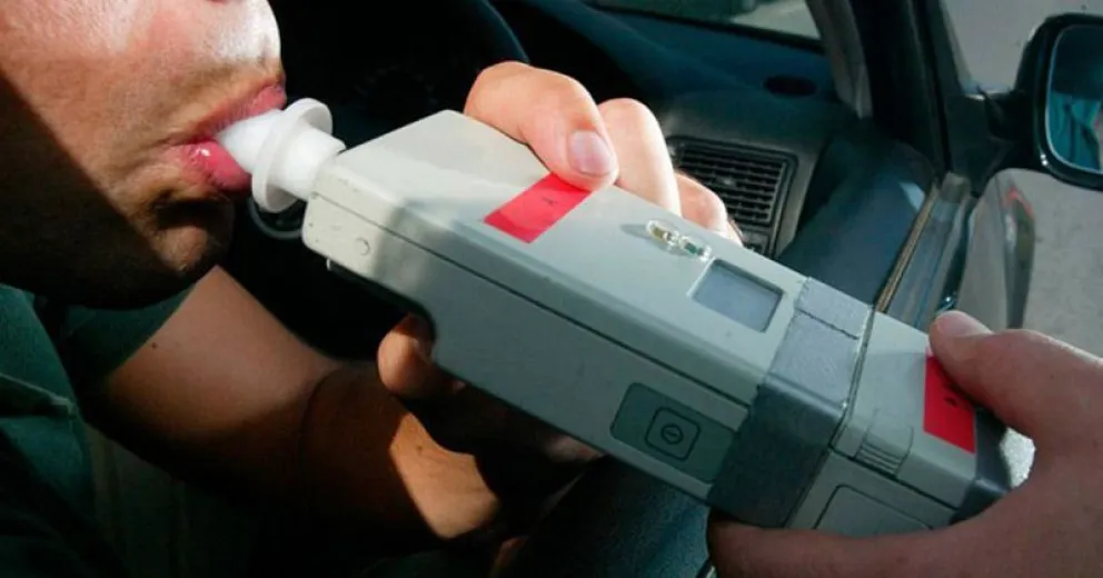 Un trabajador municipal agredió a un inspector tras un control de alcoholemia