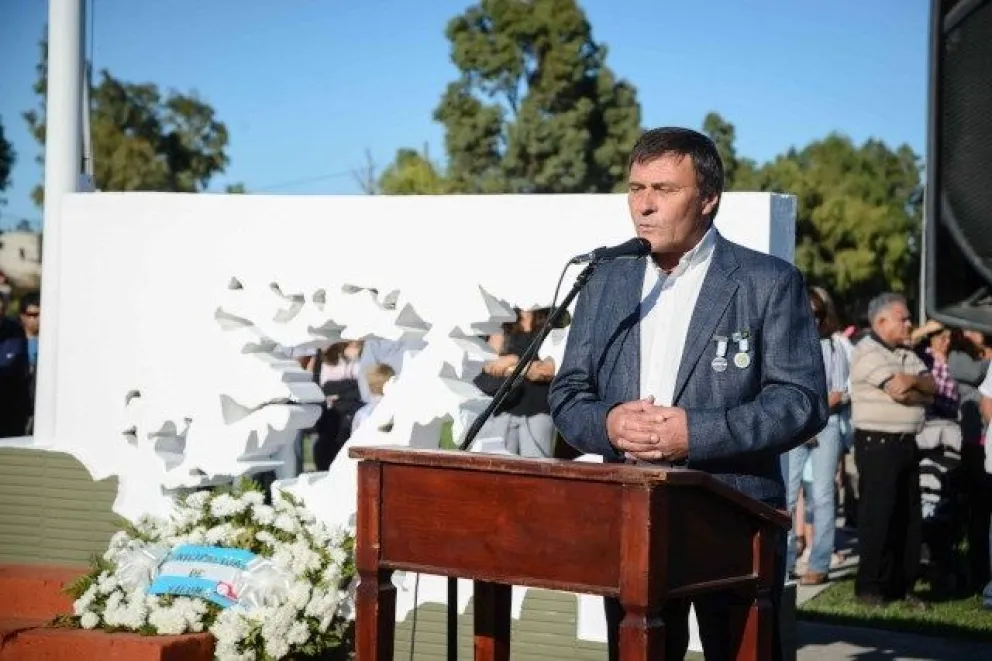 Se llevó a cabo el acto por Malvinas en Viedma