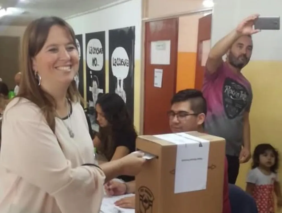 Votó Odarda: "La gente tiene en sus manos el destino"