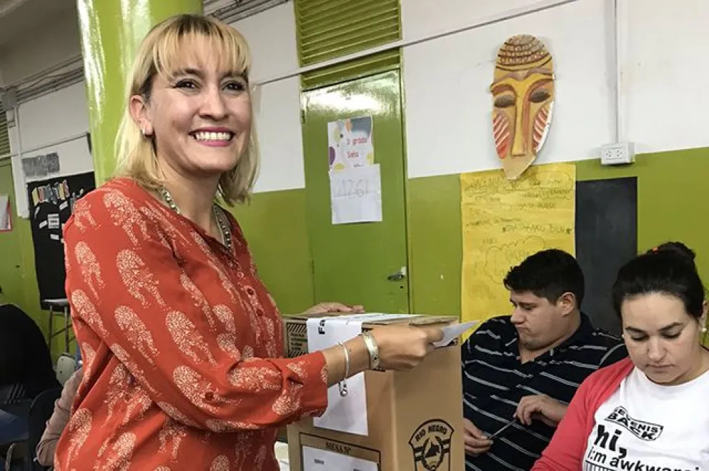 Matzen reconoció la derrota y se puso a disposición de Carreras