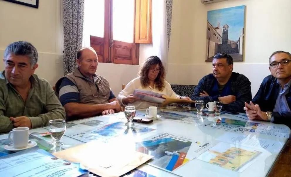 La cisterna terminó con los problemas de agua en Pradere
