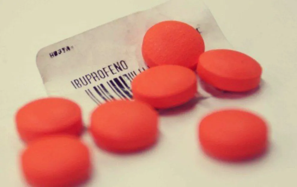 Alertan que el uso de ibuprofeno amplifica los efectos de bacterias como el estreptococo