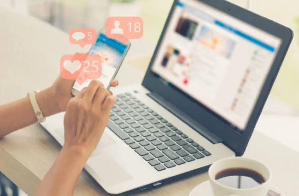 “Yo quiero tener 1 millón de amigos” y por qué Facebook sugiere contactos que no conocés