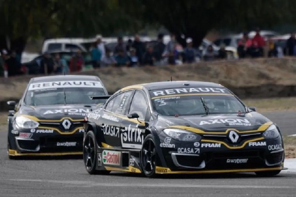 Súper TC2000 en Roca: Pernía se llevó el Gran Premio Lotería de Río Negro