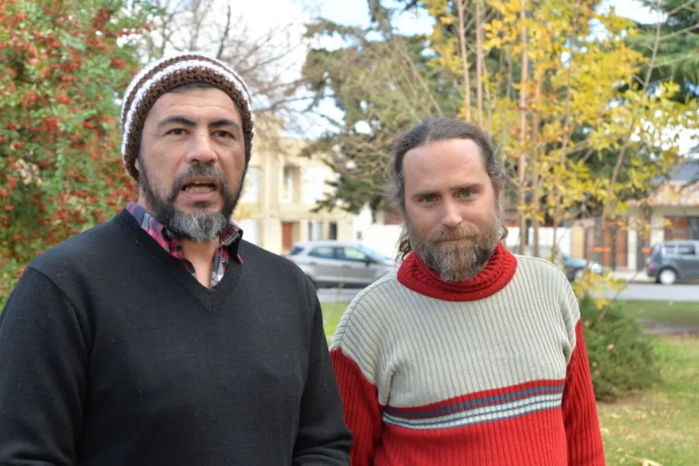 El escritor Juan Solá llega a La Comarca por primera vez