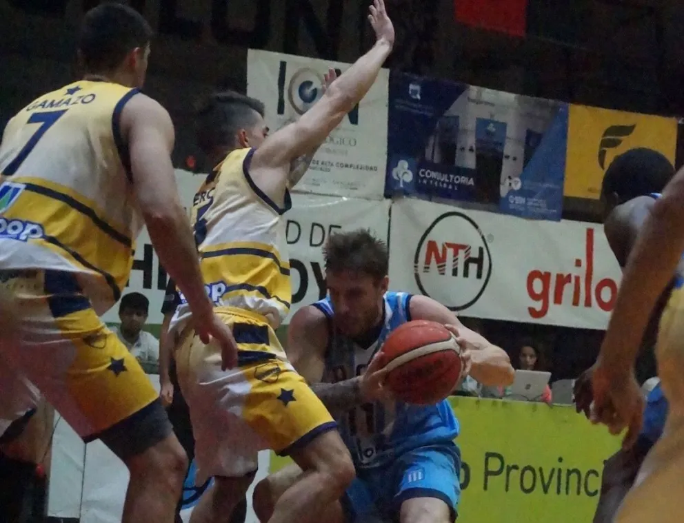 Atenas quiere barrer la serie en casa