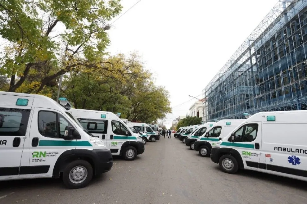 Suman ambulancias para todos los hospitales de la provincia