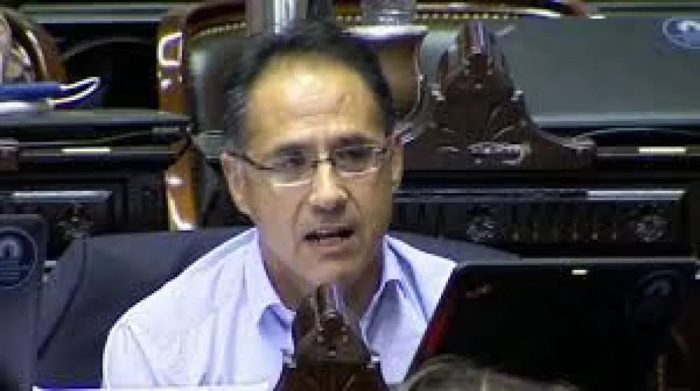 Wisky advirtió sobre los “ribetes mafiosos” del ataque al diputado Olivares