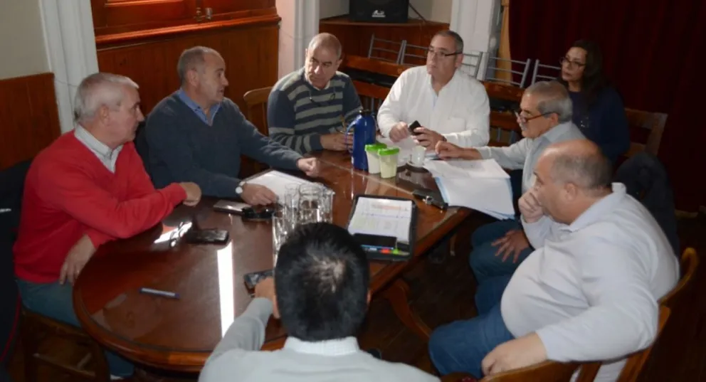 Endeudamiento, a favor y en contra del pedido del Ejecutivo