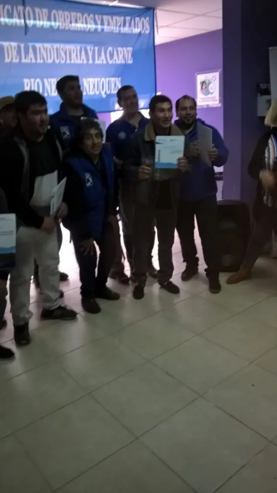 Normalización gremial y entrega de terrenos