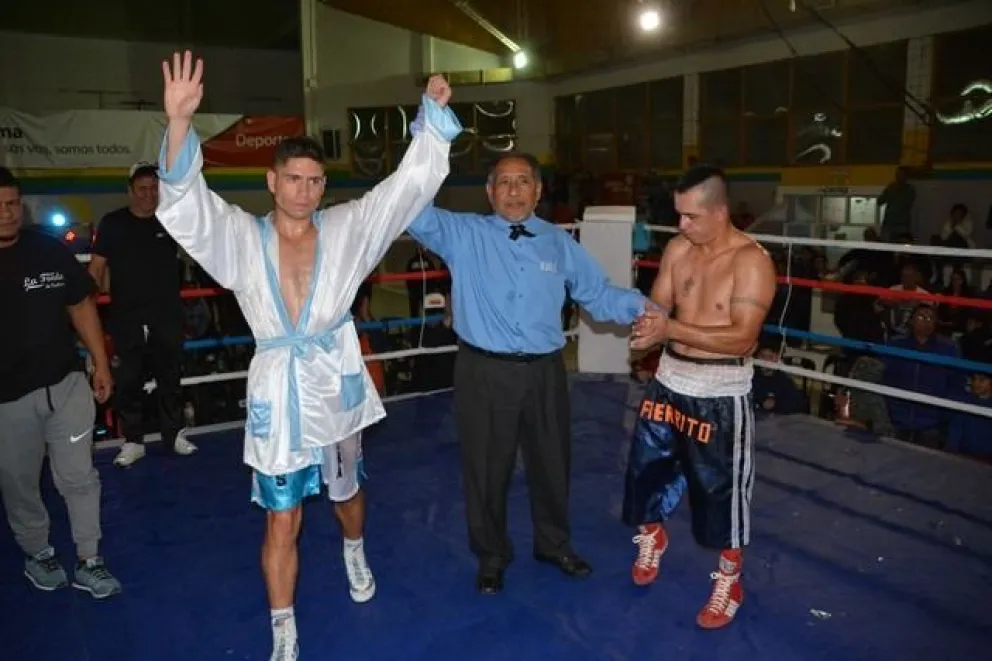 Canelo sumó un nuevo triunfo