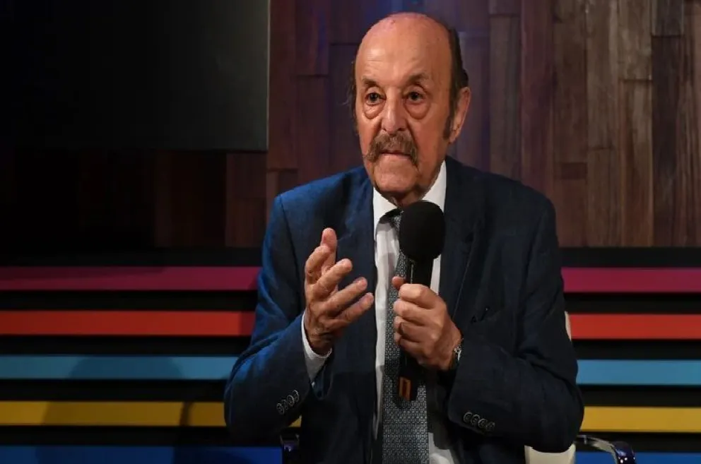 "Entre Cristina Kirchner y Macri, hoy votaría a Cristina"