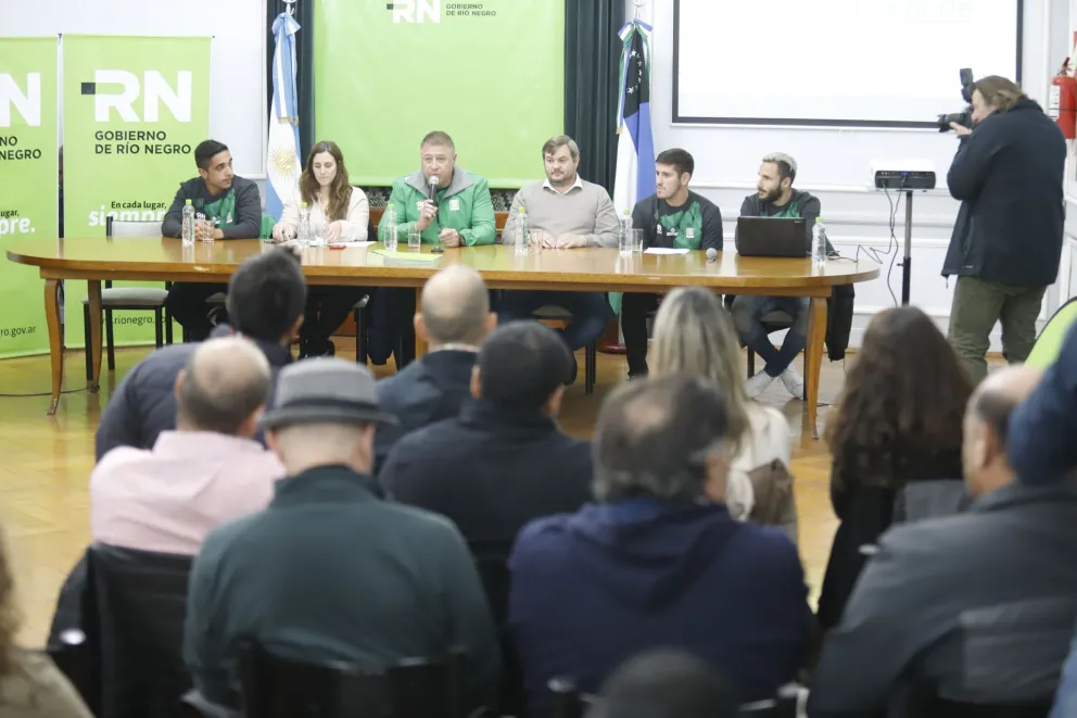 Presentaron la ley de patrocinio y tutoría del deporte