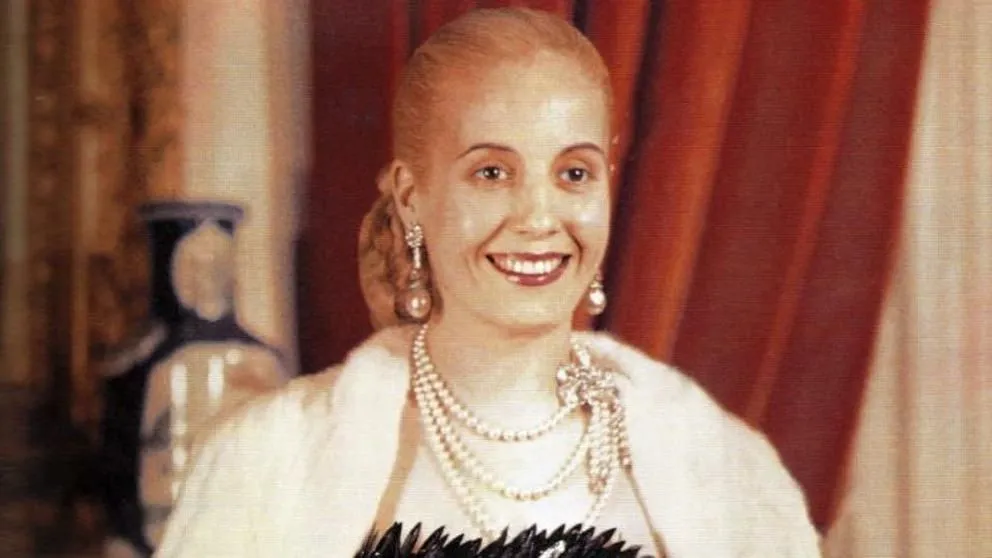 Piden la beatificación de Eva Perón