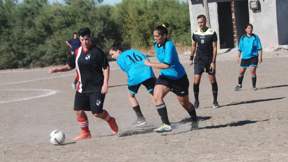Nuevo torneo de fútbol femenino