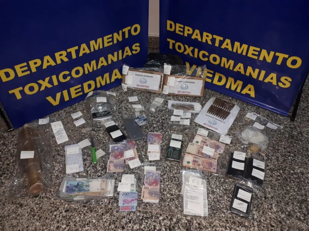 Desarticulan una red que introducía drogas al Penal 12